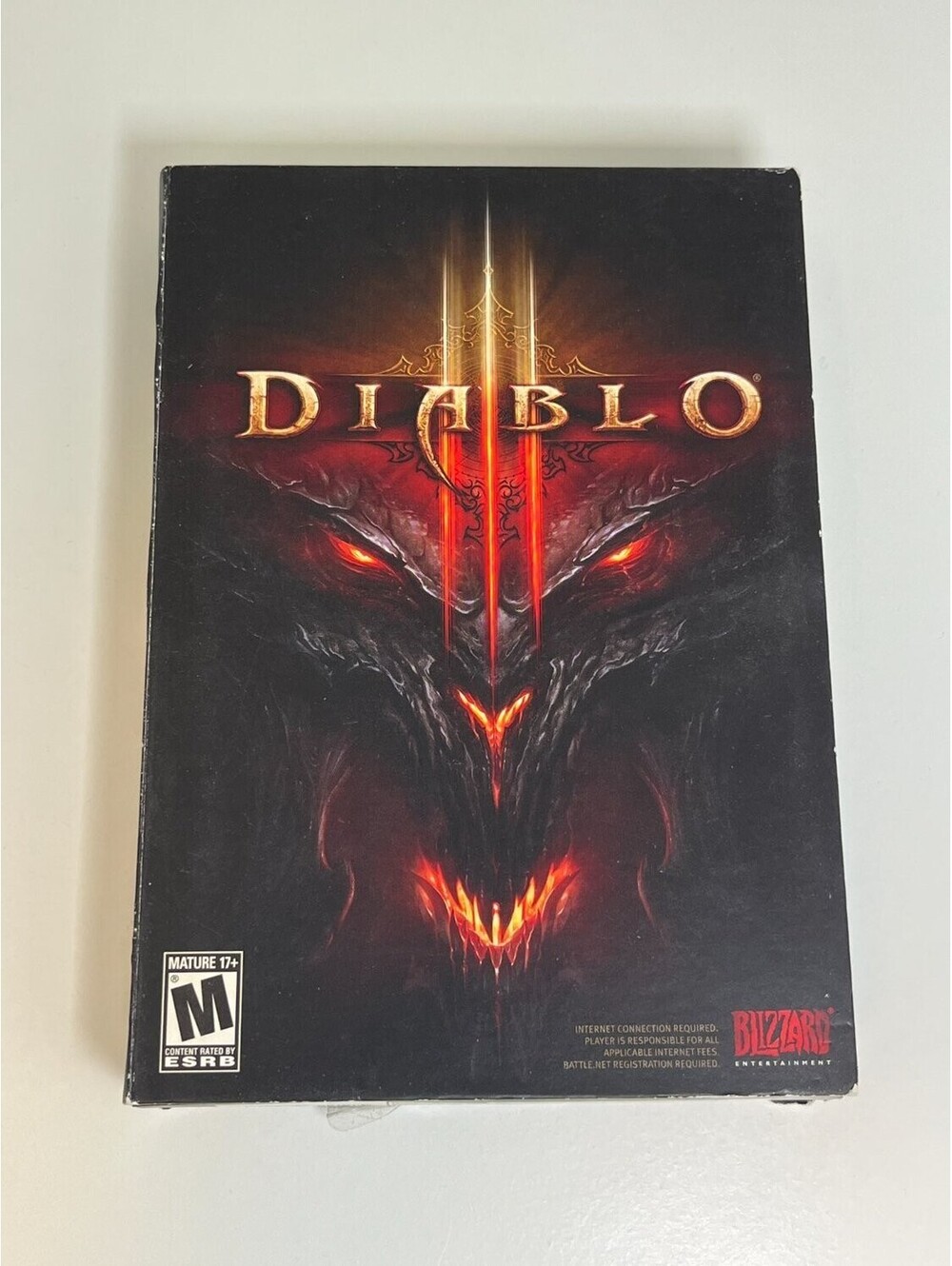 Blizzard Entertainment Diablo III PC Mac Dvd-rom video game black red gold
